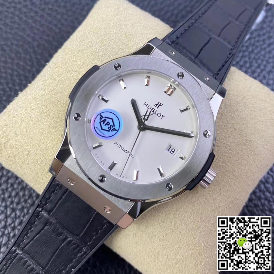 Hublot Classic Fusion 542.NX.2611.LR 42MM APS Factory 1:1 Best Edition Replica Watch Black Strap